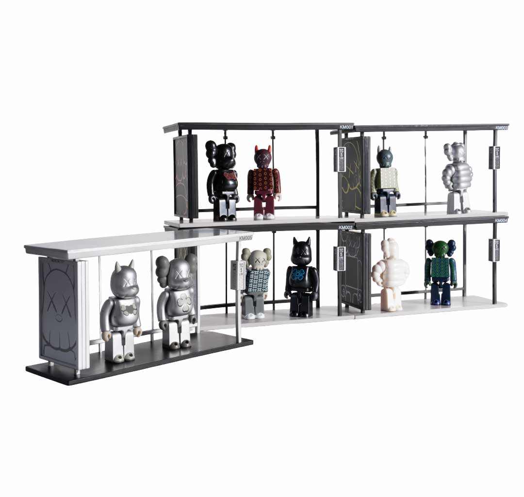 KAWS-KUBRICK 巴士站（五件一組） KAWS-KUBRICK Bus Stop (set of 5)